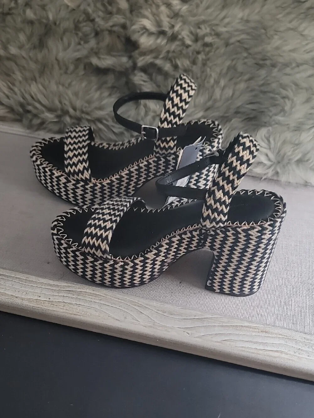 Universal Thread-Target Black and Cream Woven Platform Sandals